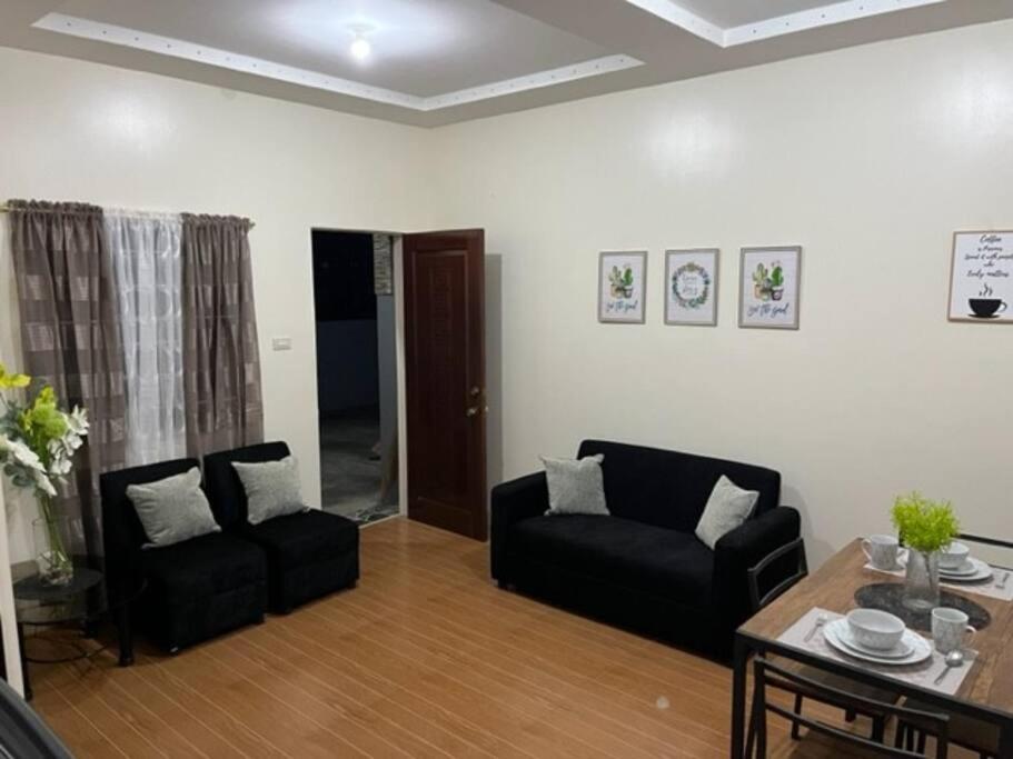 Estilo Apartment 2-Storey Clarin  Esterno foto