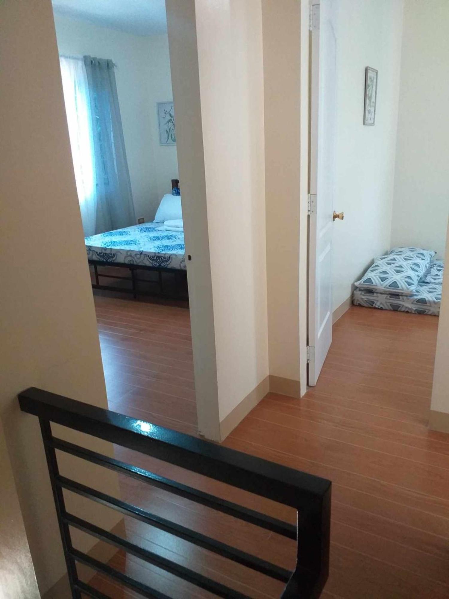 Estilo Apartment 2-Storey Clarin  Esterno foto